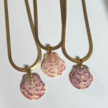 Load image into Gallery viewer, Tiny Mermaid Chain Necklace