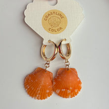 Load image into Gallery viewer, Seashell Earrings