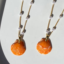 Load image into Gallery viewer, Dainty Pearl Necklace