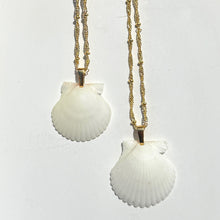 Load image into Gallery viewer, Twisted Tail Necklace