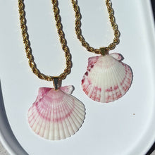 Load image into Gallery viewer, Bahama Mama Necklace