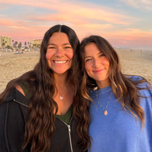 Load image into Gallery viewer, Dainty Pearl Necklace