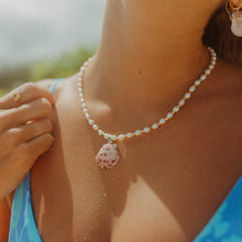 Load image into Gallery viewer, Pearl Necklace