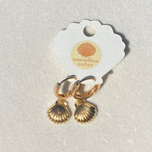 Load image into Gallery viewer, All Gold Seashell Earrings
