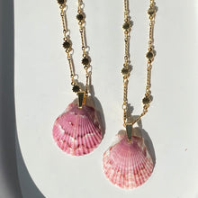 Load image into Gallery viewer, Sunset Seashell Necklace