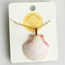 Load image into Gallery viewer, *Rare Finds* Dainty Gold Seashell Necklace
