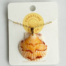 Load image into Gallery viewer, *Rare Finds* Dainty Gold Seashell Necklace
