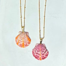 Load image into Gallery viewer, Dot Necklace
