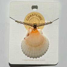 Load image into Gallery viewer, *Rare Finds* Dainty Gold Seashell Necklace
