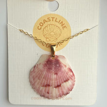 Load image into Gallery viewer, *Rare Finds* Dainty Gold Seashell Necklace
