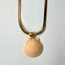 Load image into Gallery viewer, *Rare Finds* Tiny Mermaid Chain Necklace
