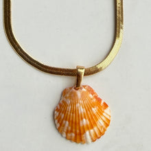 Load image into Gallery viewer, *Rare Finds* Tiny Mermaid Chain Necklace
