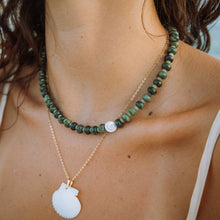 Load image into Gallery viewer, Jade Necklace
