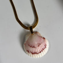 Load image into Gallery viewer, *Rare Finds* Mermaid Chain Necklace
