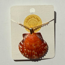 Load image into Gallery viewer, *Rare Finds* Dainty Gold Seashell Necklace
