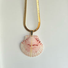 Load image into Gallery viewer, *Rare Finds* Mermaid Chain Necklace
