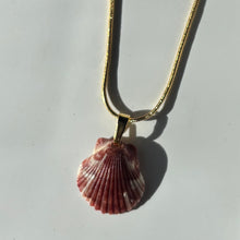 Load image into Gallery viewer, *Rare Finds* Tiny Mermaid Chain Necklace
