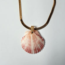 Load image into Gallery viewer, *Rare Finds* Mermaid Chain Necklace
