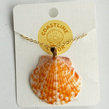 Load image into Gallery viewer, *Rare Finds* Dainty Gold Seashell Necklace
