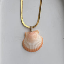 Load image into Gallery viewer, *Rare Finds* Mermaid Chain Necklace
