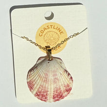 Load image into Gallery viewer, *Rare Finds* Dainty Gold Seashell Necklace
