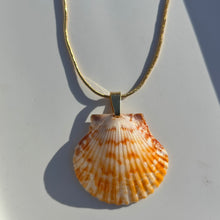 Load image into Gallery viewer, *Rare Finds* Mermaid Chain Necklace
