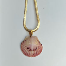 Load image into Gallery viewer, *Rare Finds* Mermaid Chain Necklace
