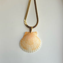 Load image into Gallery viewer, *Rare Finds* Mermaid Chain Necklace
