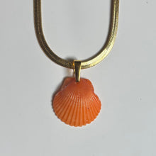 Load image into Gallery viewer, *Rare Finds* Tiny Mermaid Chain Necklace
