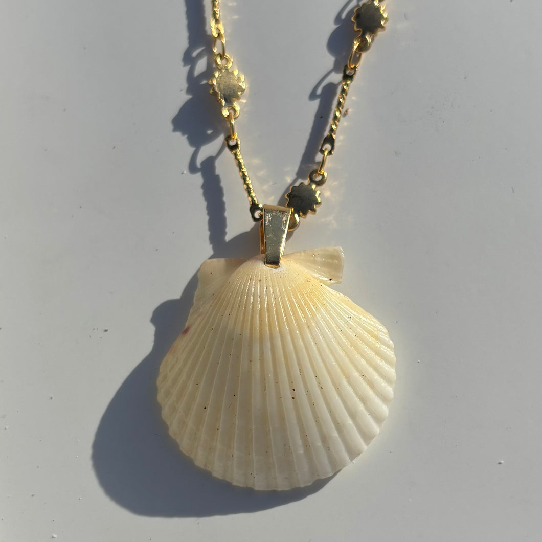 *Rare Finds* Sunset Necklace