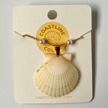 Load image into Gallery viewer, *Rare Finds* Dainty Pearl Necklace
