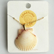 Load image into Gallery viewer, *Rare Finds* Dainty Gold Seashell Necklace
