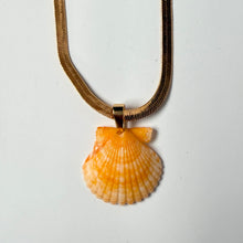 Load image into Gallery viewer, *Rare Finds* Tiny Mermaid Chain Necklace
