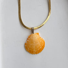 Load image into Gallery viewer, *Rare Finds* Mermaid Chain Necklace
