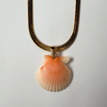 Load image into Gallery viewer, *Rare Finds* Tiny Mermaid Chain Necklace
