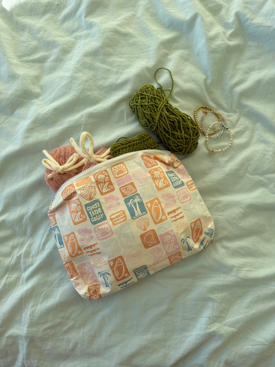 Medium Color Pop Pouch – Coastline Color