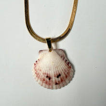 Load image into Gallery viewer, *Rare Finds* Mermaid Chain Necklace
