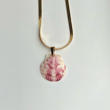 Load image into Gallery viewer, *Rare Finds* Tiny Mermaid Chain Necklace
