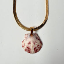 Load image into Gallery viewer, *Rare Finds* Tiny Mermaid Chain Necklace
