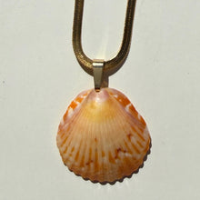 Load image into Gallery viewer, *Rare Finds* Mermaid Chain Necklace
