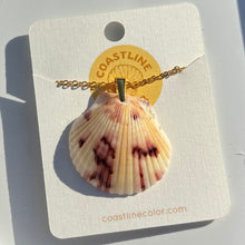 Load image into Gallery viewer, *Rare Finds* Dainty Gold Seashell Necklace
