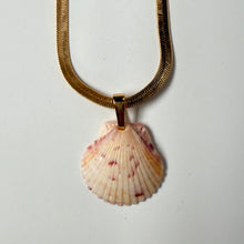 Load image into Gallery viewer, *Rare Finds* Tiny Mermaid Chain Necklace
