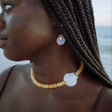 Load image into Gallery viewer, Butter Scallop Necklace
