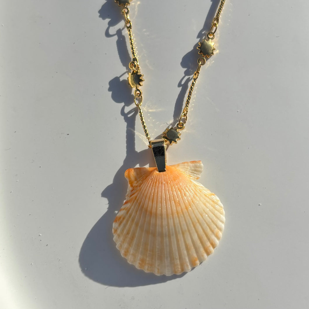 *Rare Finds* Sunset Necklace