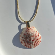 Load image into Gallery viewer, *Rare Finds* Mermaid Chain Necklace
