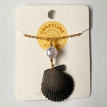 Load image into Gallery viewer, *Rare Find* Gem Necklace
