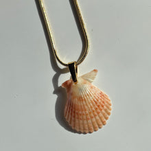 Load image into Gallery viewer, *Rare Finds* Tiny Mermaid Chain Necklace
