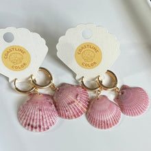 Load image into Gallery viewer, Tiny Seashell Earrings
