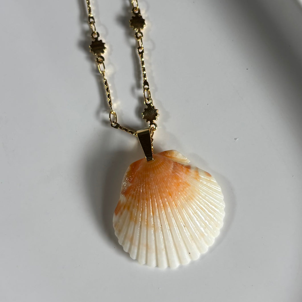 *Rare Finds* Sunset Necklace
