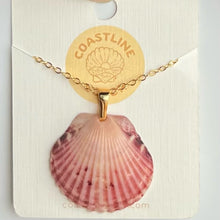 Load image into Gallery viewer, *Rare Finds* Dainty Gold Seashell Necklace
